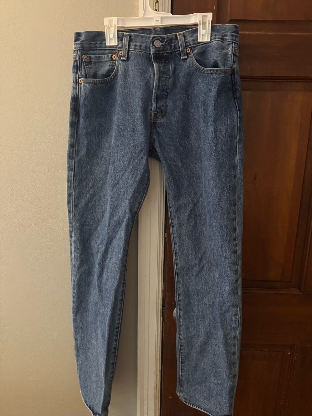 Men’s Levi’s 501 Original Fit Jeans W30 L32 Button Fly Medium Wash Straight Leg